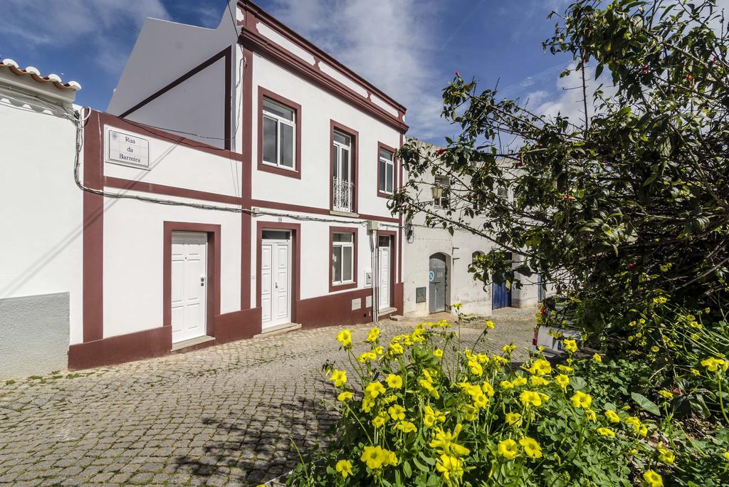 Lagos Downtown Guesthouse Exterior photo